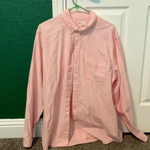 Men’s XL Gap long sleeved button down - standard fit stretch